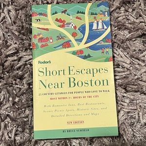 NWOT. Short Escapes Near Boston book. Unused.
